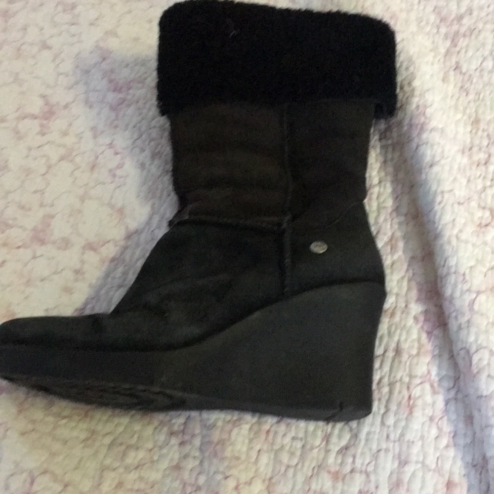 Ugg wedge boots